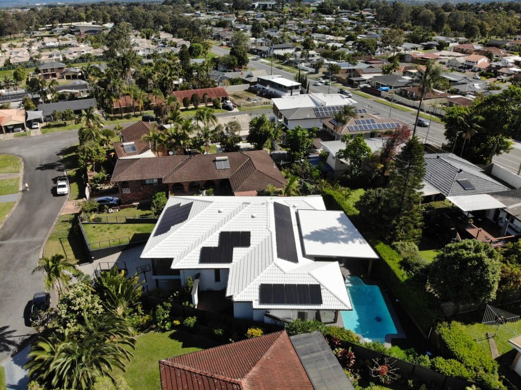 gold-coast-solar-battery-benowa-energy-solution-centre-nerang-solar-4