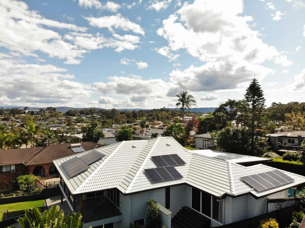 gold-coast-solar-battery-benowa-energy-solution-centre-nerang-solar-6