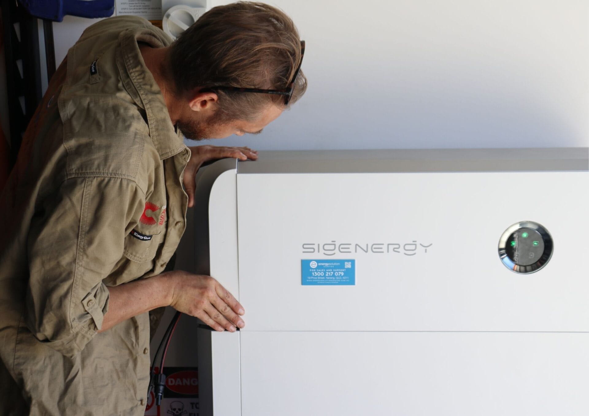 solar battery rebate eligibility