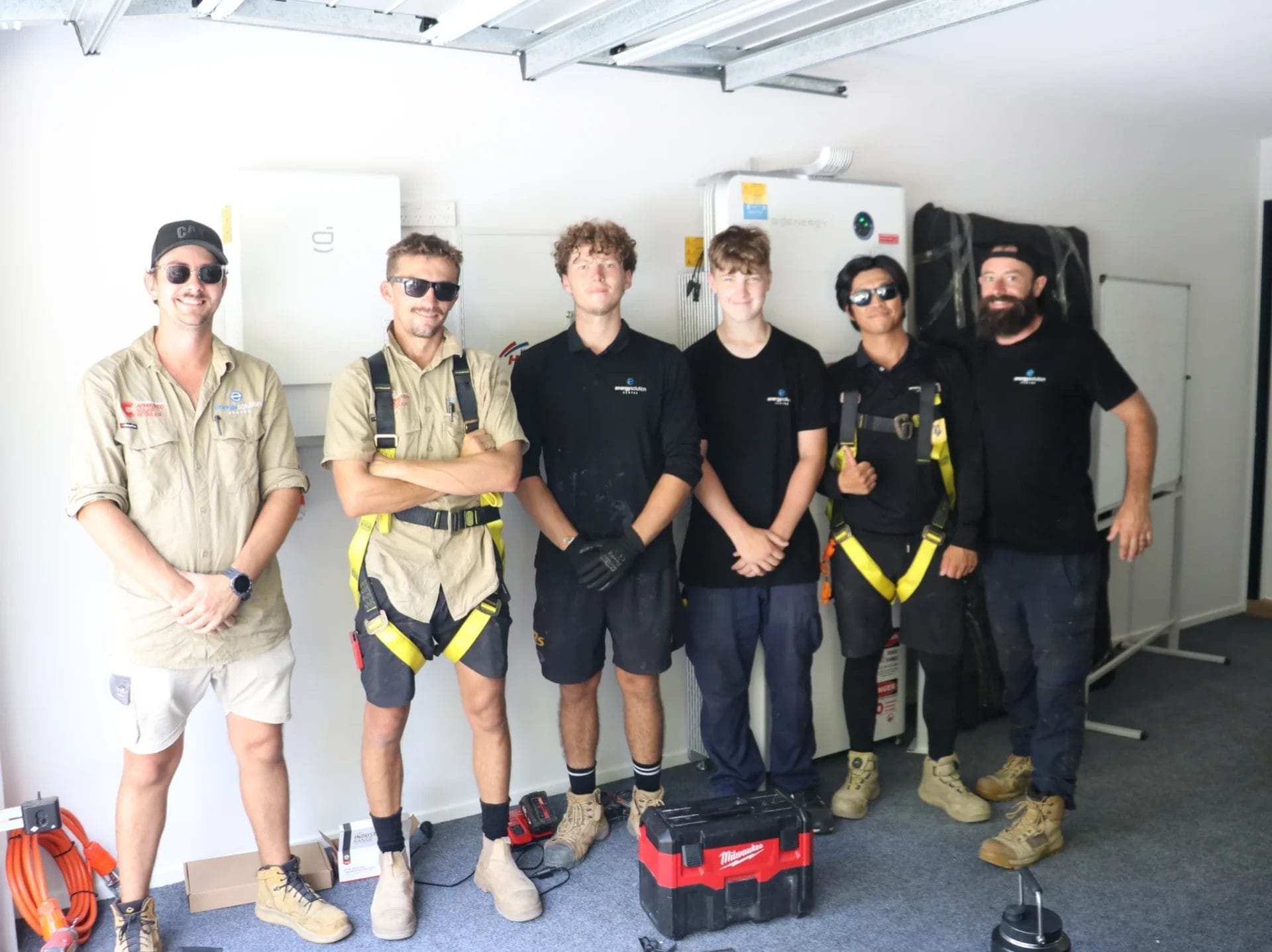 Team Energy Solution Centre installing Sigenergy battery